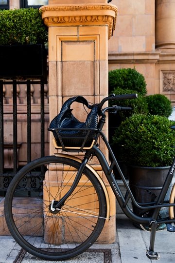 Kimpton Partners with Anthropologie to Alleviate Travel Wardrobe Pack-xiety Anthro x Kimpton Concierge 28